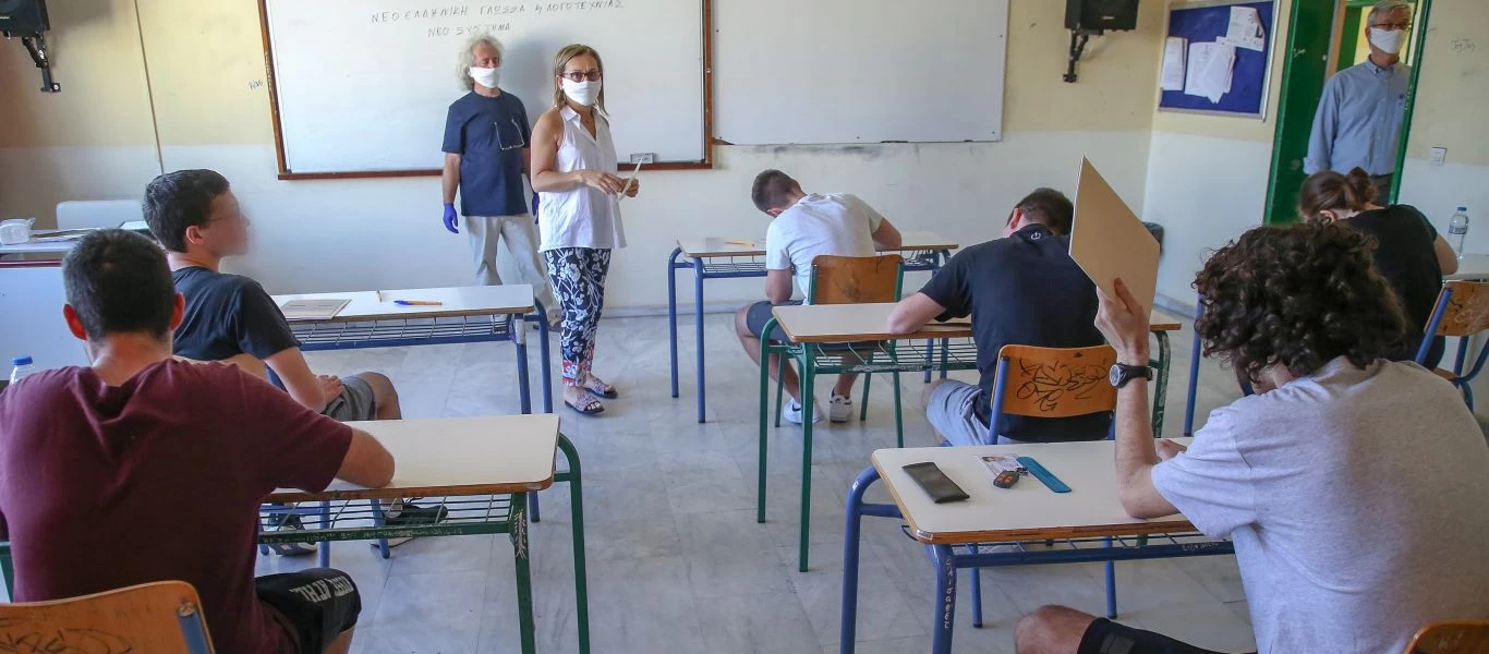 Κυβέρνηση: «Οι ανεμβολίαστοι εκπαιδευτικοί θα αντιμετωπίζονται με διαφορετικό τρόπο»